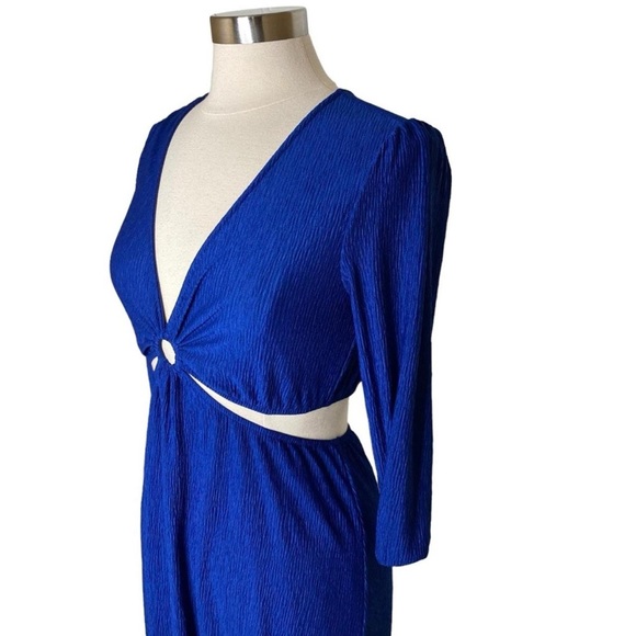 COBALT CUTOUT DRESS - Picture 2 of 7